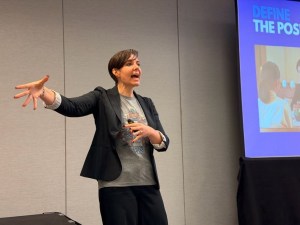 Alison Anne presenting Restaurant Management 201